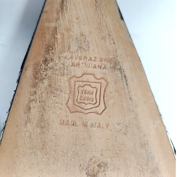 Vintage Manolo Blahnik Suede Pointed Toe Slingback Kitten Heel Black Size 42 - Picture 9 of 10